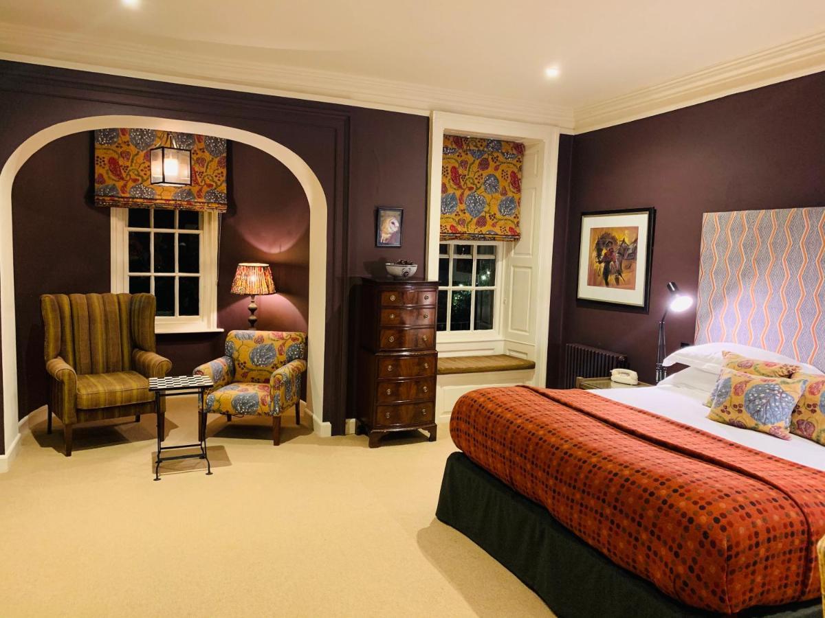 The Close Hotel Тетбъри Екстериор снимка