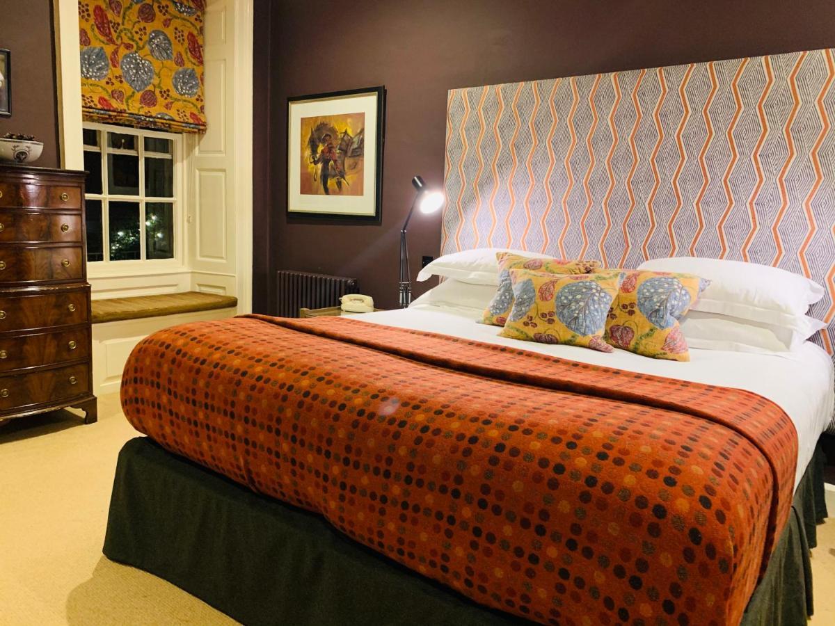 The Close Hotel Тетбъри Екстериор снимка
