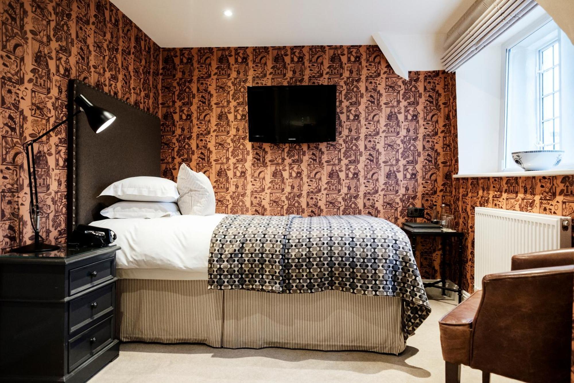 The Close Hotel Тетбъри Екстериор снимка